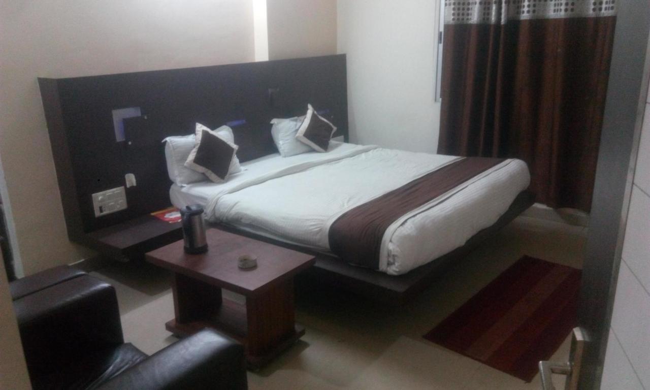 Hotel Priya Palace Ranchi Exterior photo